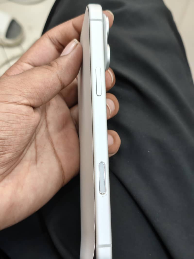 Apple iPhone 17 Pro Max 1