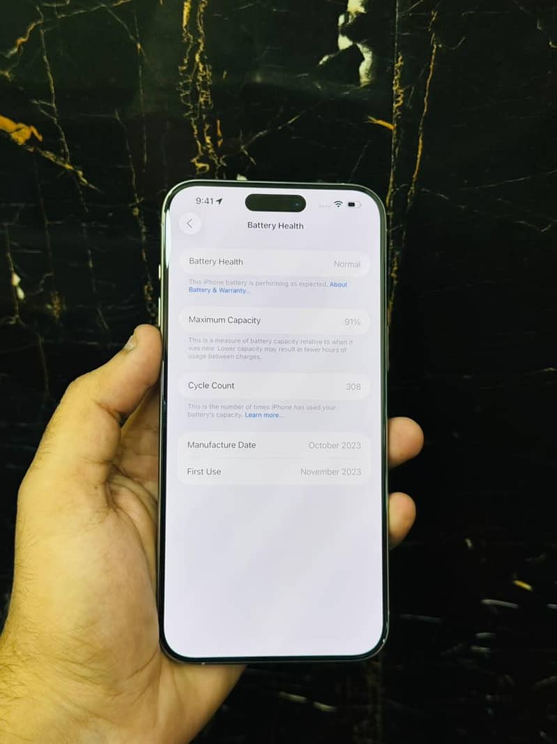 Apple iPhone 15 pro max 2