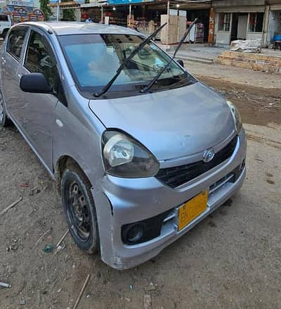 Daihatsu Mira 2016
