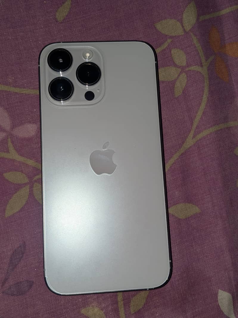 Apple iPhone 14 Pro Max 2
