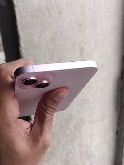 Apple iPhone 15 plus