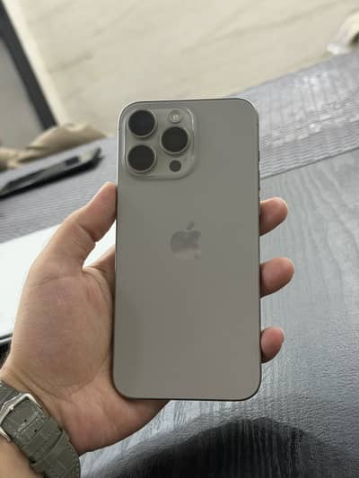 Apple iPhone 15 Pro Max