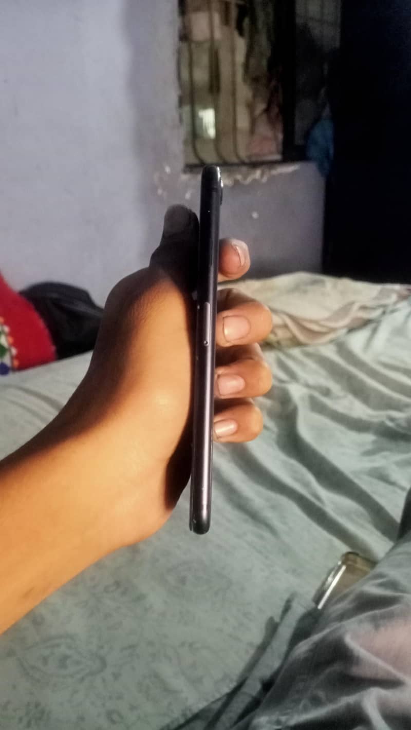 Apple iPhone SE 2