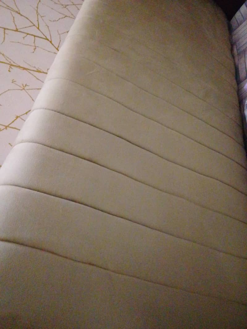 cushion bed 3