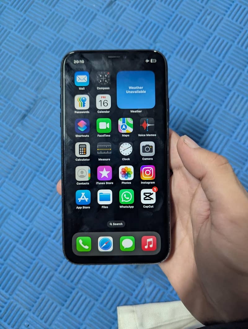 Apple iPhone XR 3