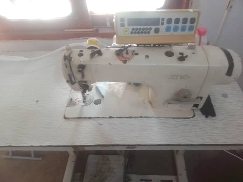 computerized sewing machine 12 wolt 0