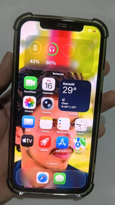 Apple iPhone 12
