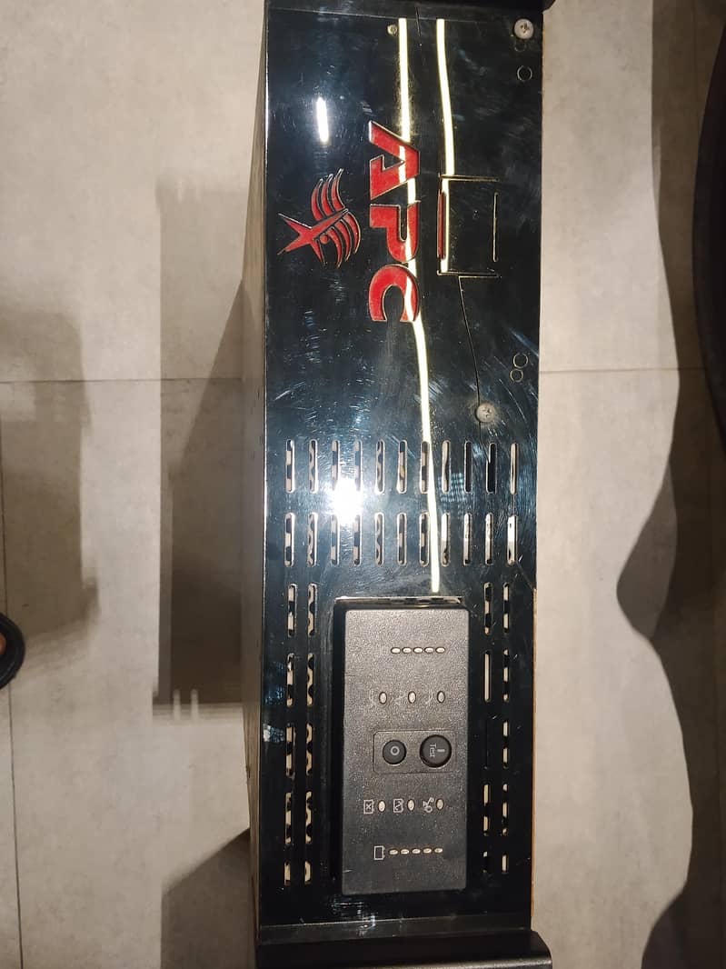 APC Ups full set . . . 2