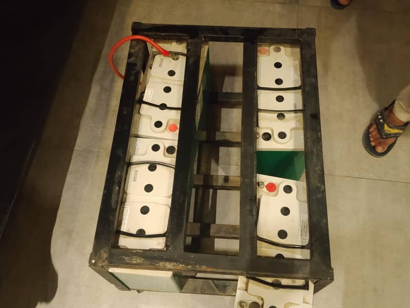APC Ups full set . . . 5