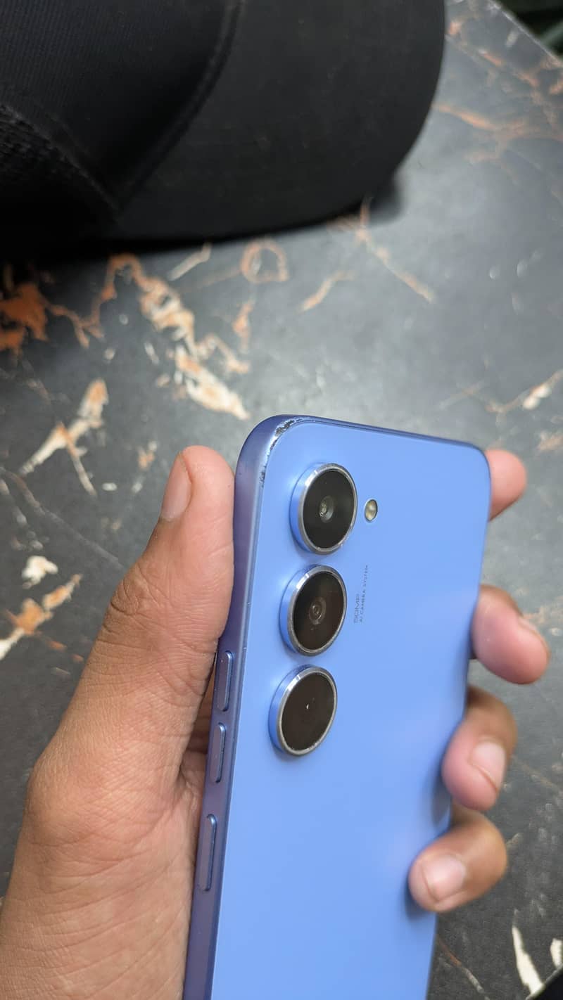 Tecno spark 40 pro 0