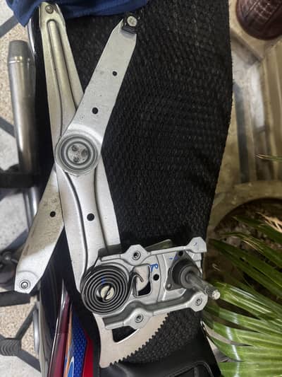 Window regulator mechanism