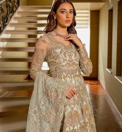Mysie by Tahira