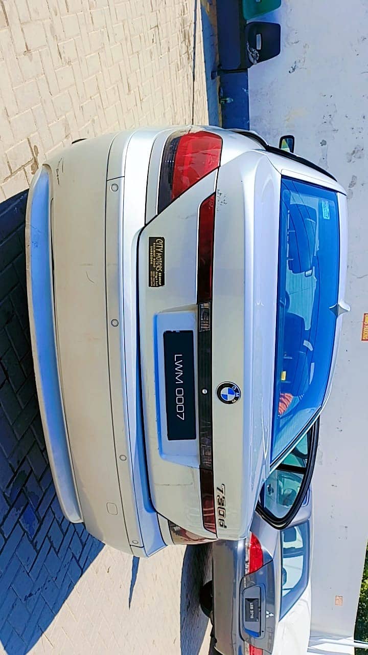 BMW 730d 2005 5