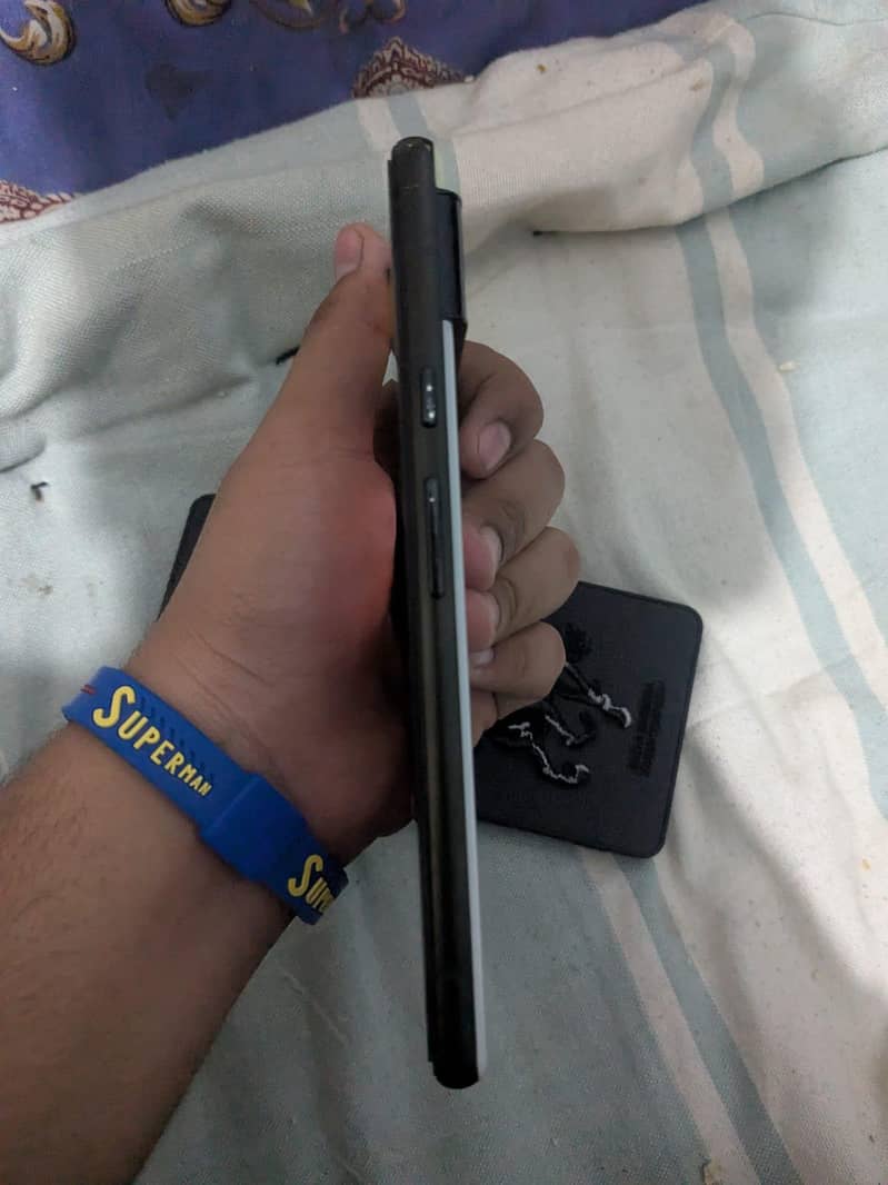 Google Pixel 6 5
