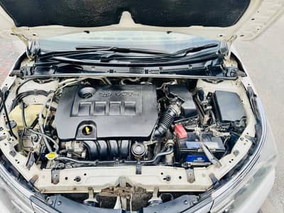 Toyota  grande Altis 2014