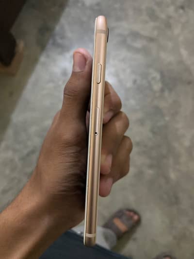 Apple iPhone 8