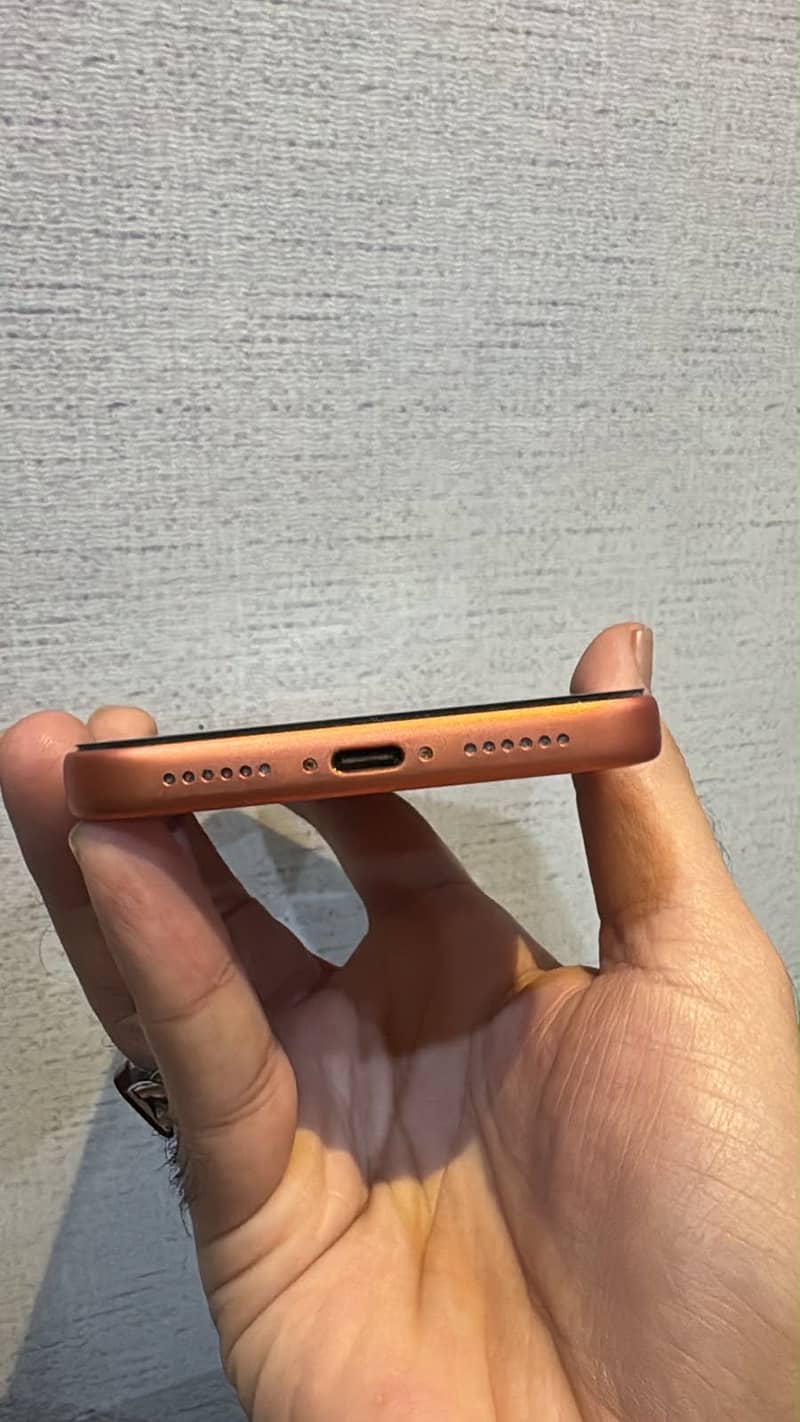 Apple iPhone 17 Pro Max 3