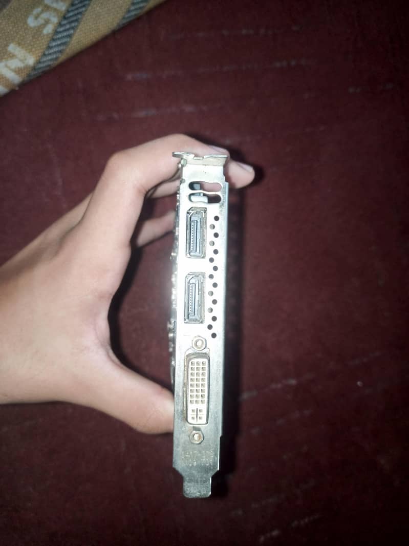 Nvidia Quadro k2000 2GB 0