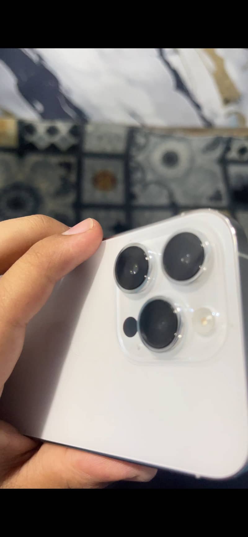Apple iPhone 14 Pro 1