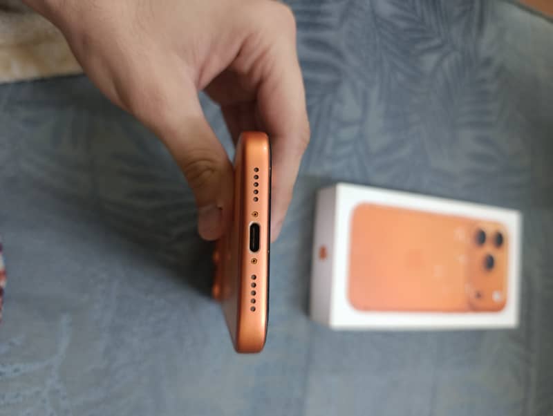 Apple iPhone 17 Pro jv 6