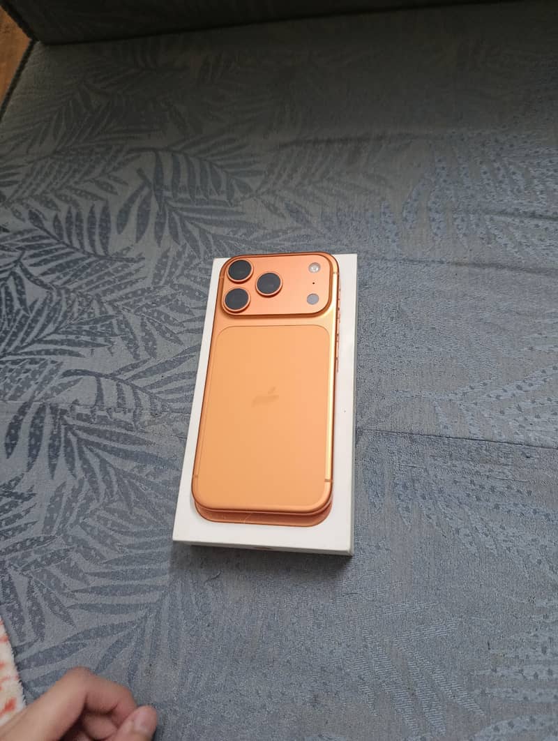 Apple iPhone 17 Pro jv 9