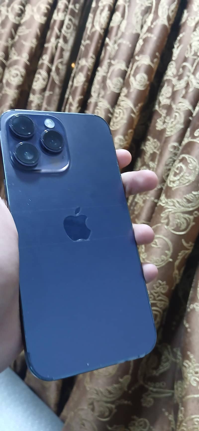 Apple iPhone 14 Pro Max 1