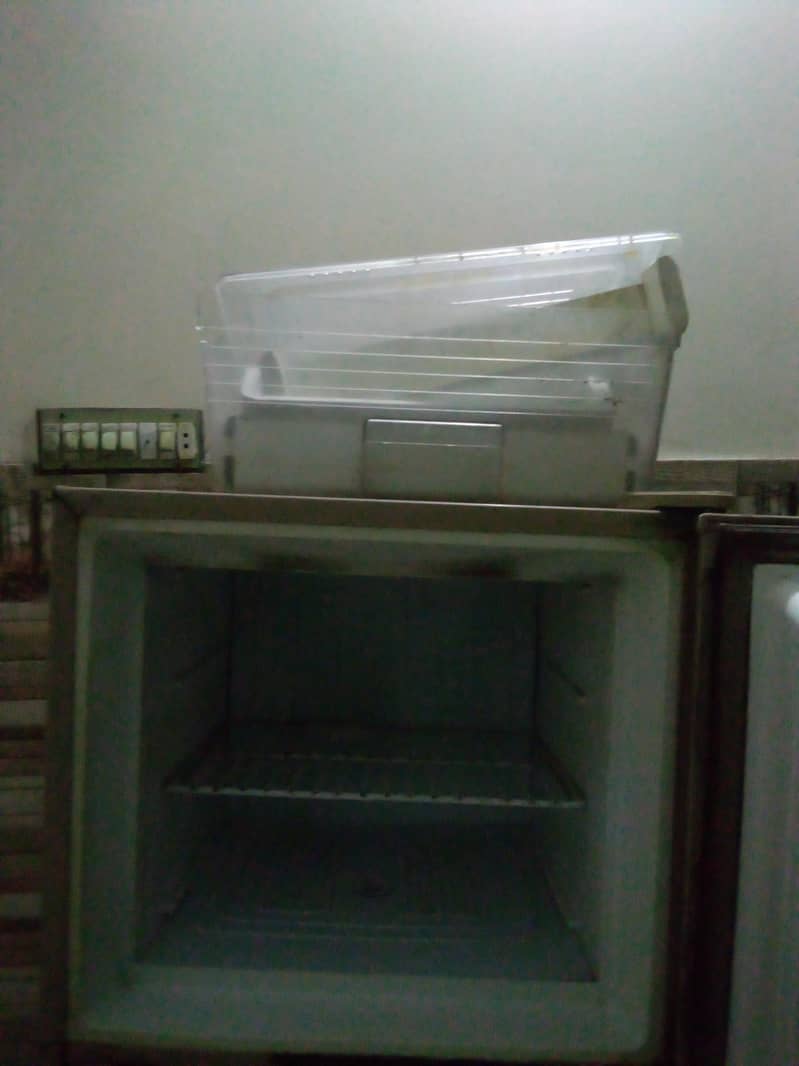 Dawlance fridge 1