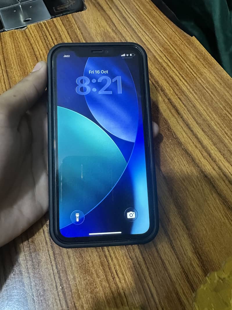 Apple iPhone 11 6