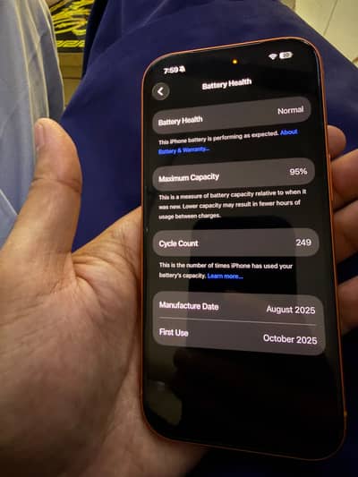 Apple iPhone 17 Pro  jv