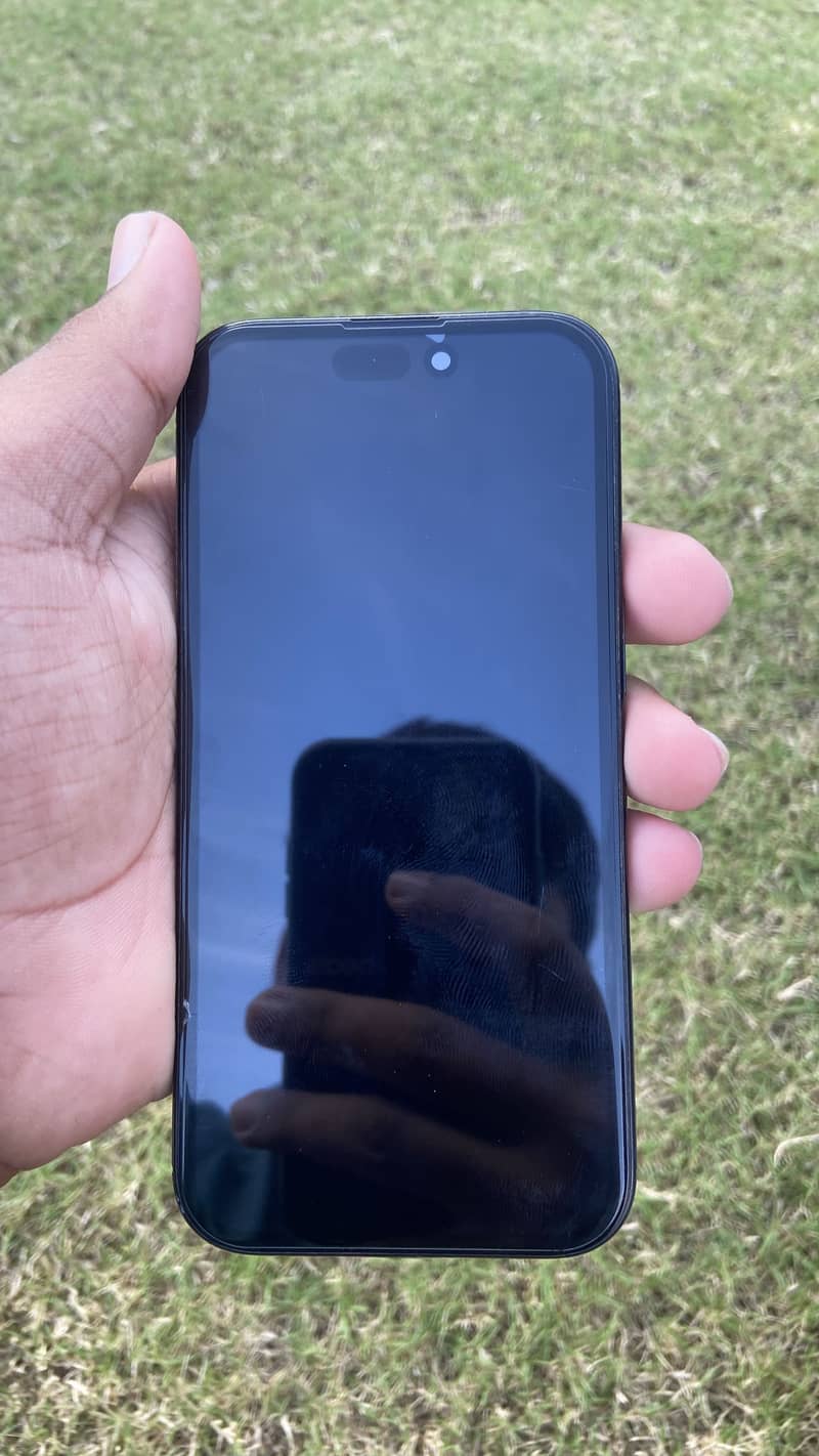 Apple iPhone 15 2