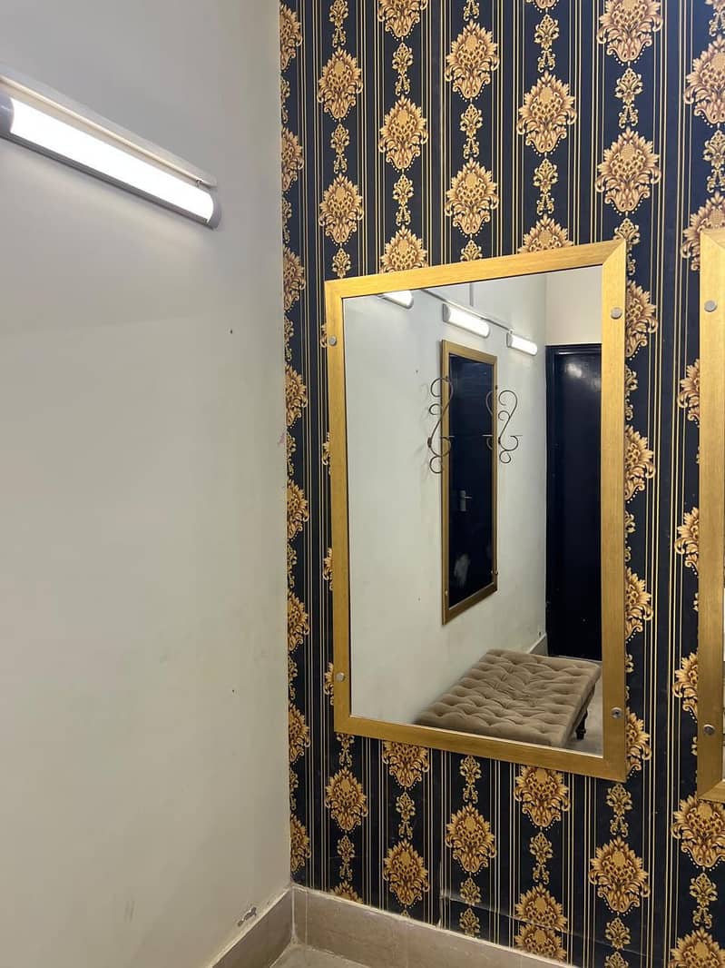 Wall Fancy Mirror 1