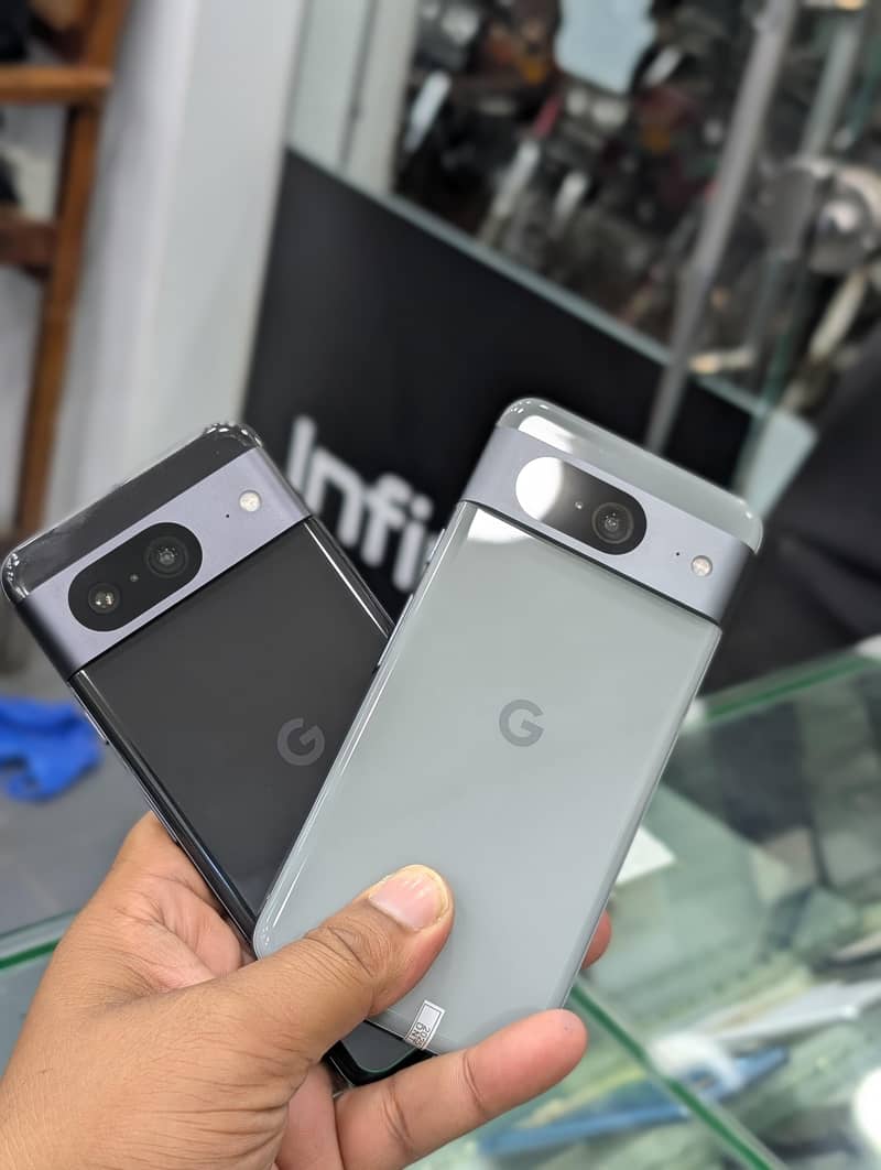 Google Pixel 8 1