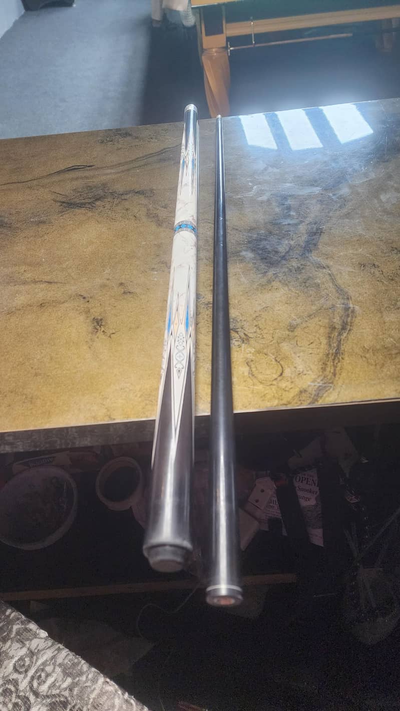 8 ball pool cue 1