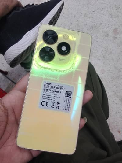 a 31 1 51 battery or camera ha panel aur board ke bagair Sara Saman ha