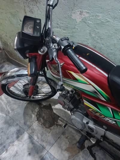 Honda CD70 Bike