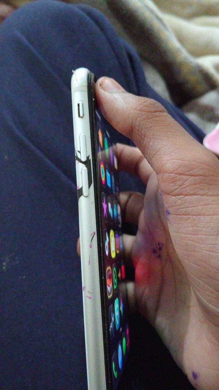 Apple iPhone SE 2