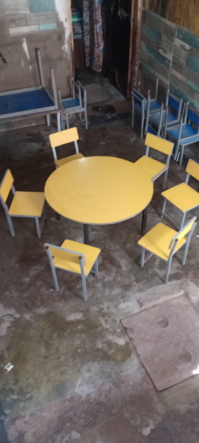 table chair 3