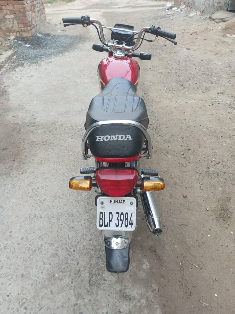 Honda cd70 24/25 model ha 2