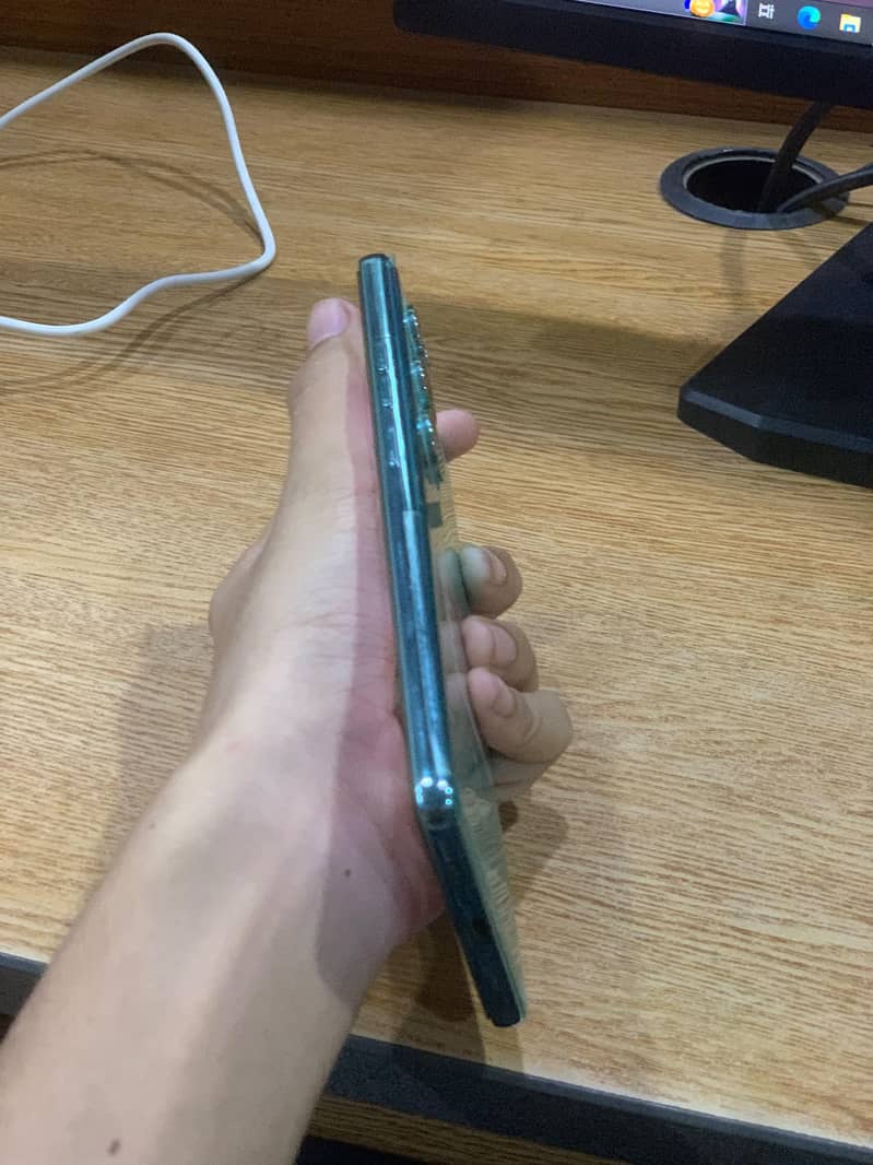 Tecno CAMON 40 6