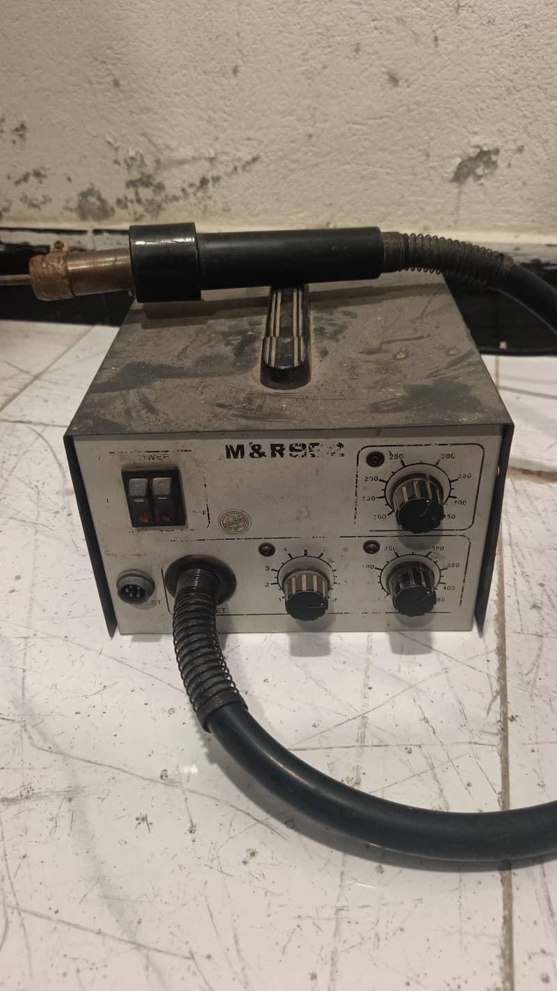 (Mobile Technician) 1