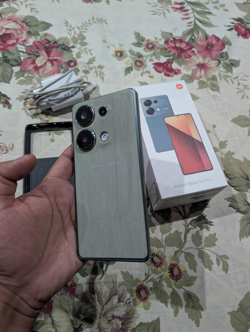 Xiaomi Redmi Note 13 Pro 5