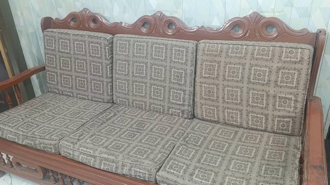 5 seater sofa 3