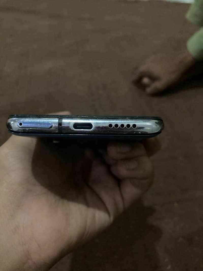 One Plus 7T 6