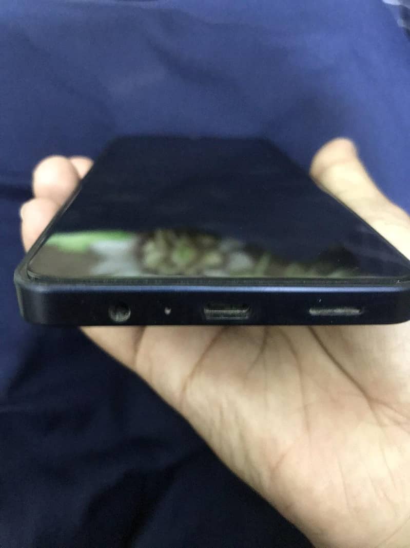 Samsung Mobile A06 1