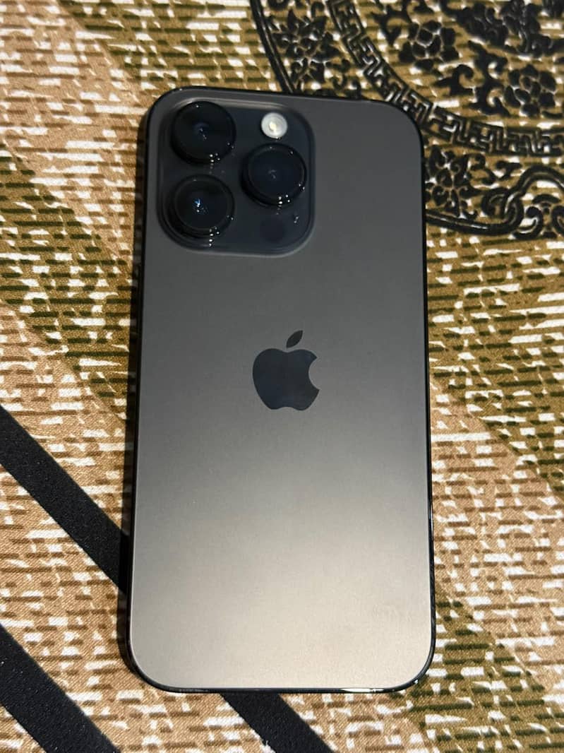 Apple iPhone 14 Pro 0