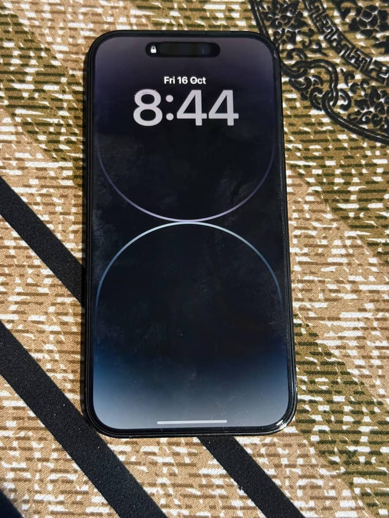 Apple iPhone 14 Pro 1