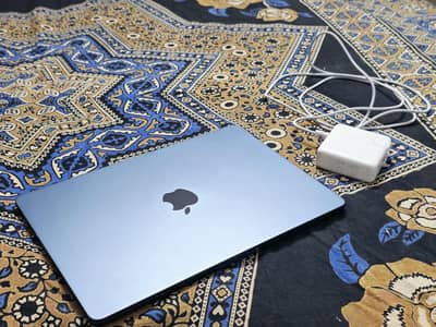 Apple MacBook Air M3 2024 | 13.6" | 8GB RAM | 256GB SSD | Midnight