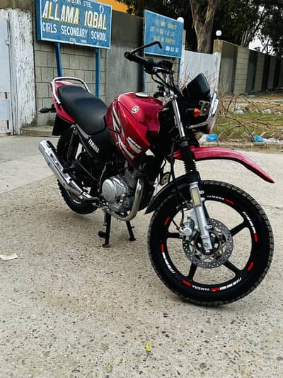 Yamaha YBR-125G