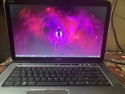 Dell laptop For sale