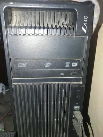 HP Z440 Workstation | Xeon 12 Cores | 16GB RAM | Quadro P2000 2GB